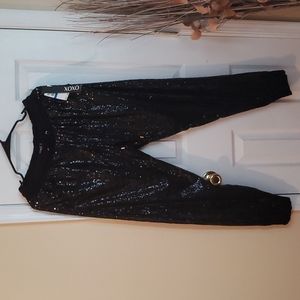 XOXO Sequin Joggers XL fits like a large (12)